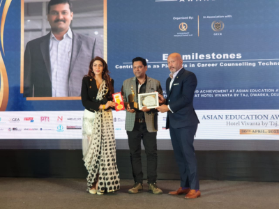 Best Technology Award at Global Career Summit for International Career Coaching